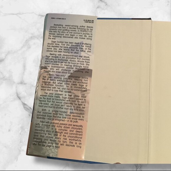 Perfect Fit By Brenda Jackson 2003 Novel - Picture 12 of 13